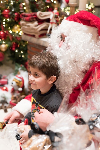 A MERRY CHRISTMAS at Kempinski Summerland Hotel & Resort